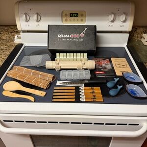 DELAMU Sushi Making Kit with Tools and Serving Dishes